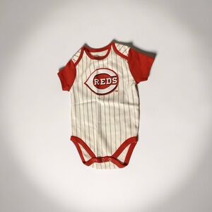 Cincinnati Reds Baby Onesie 3-6M MLB